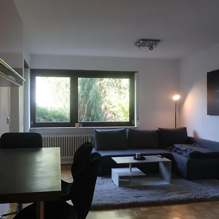Ruhiges Fuer Familien & Geschaeftsleute *